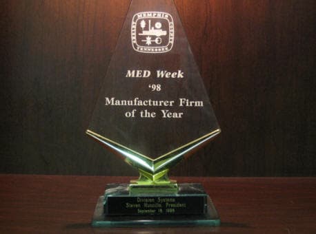 December 1992: Selected as a finalist for the Hispanic Business Entrepreneur of the Year